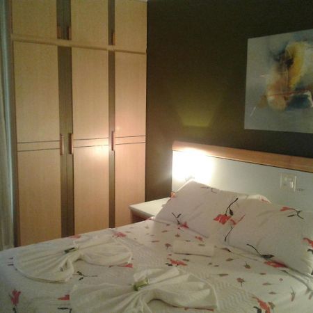 Apart Quartier Latin Hotel Vitoria Luaran gambar