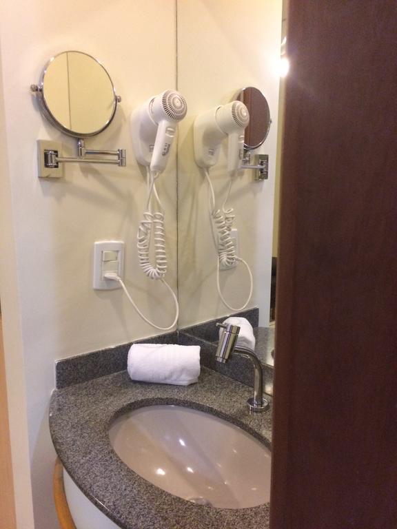 Apart Quartier Latin Hotel Vitoria Luaran gambar