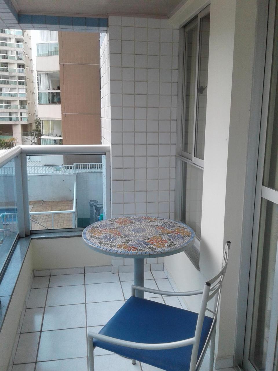 Apart Quartier Latin Hotel Vitoria Luaran gambar