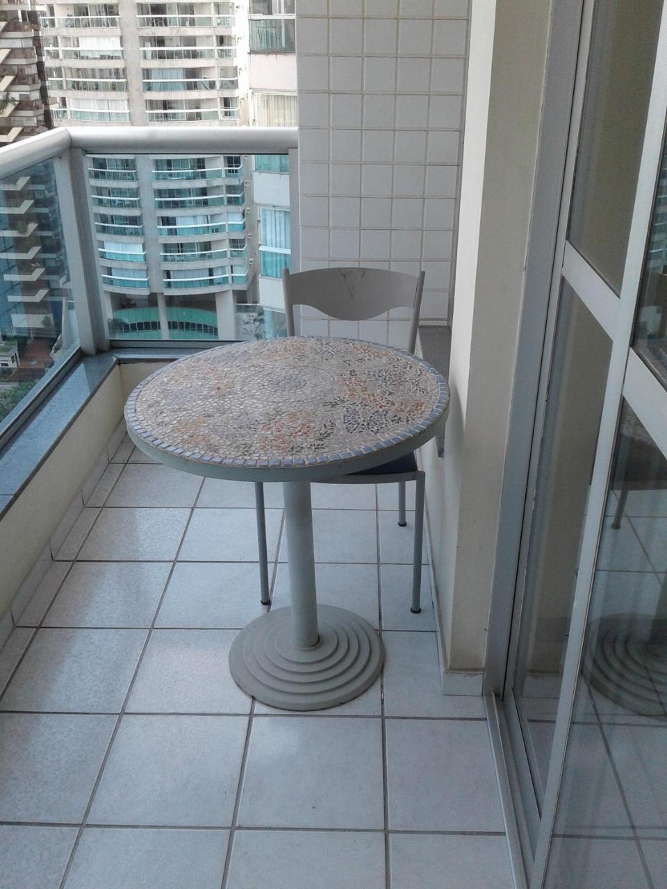 Apart Quartier Latin Hotel Vitoria Luaran gambar